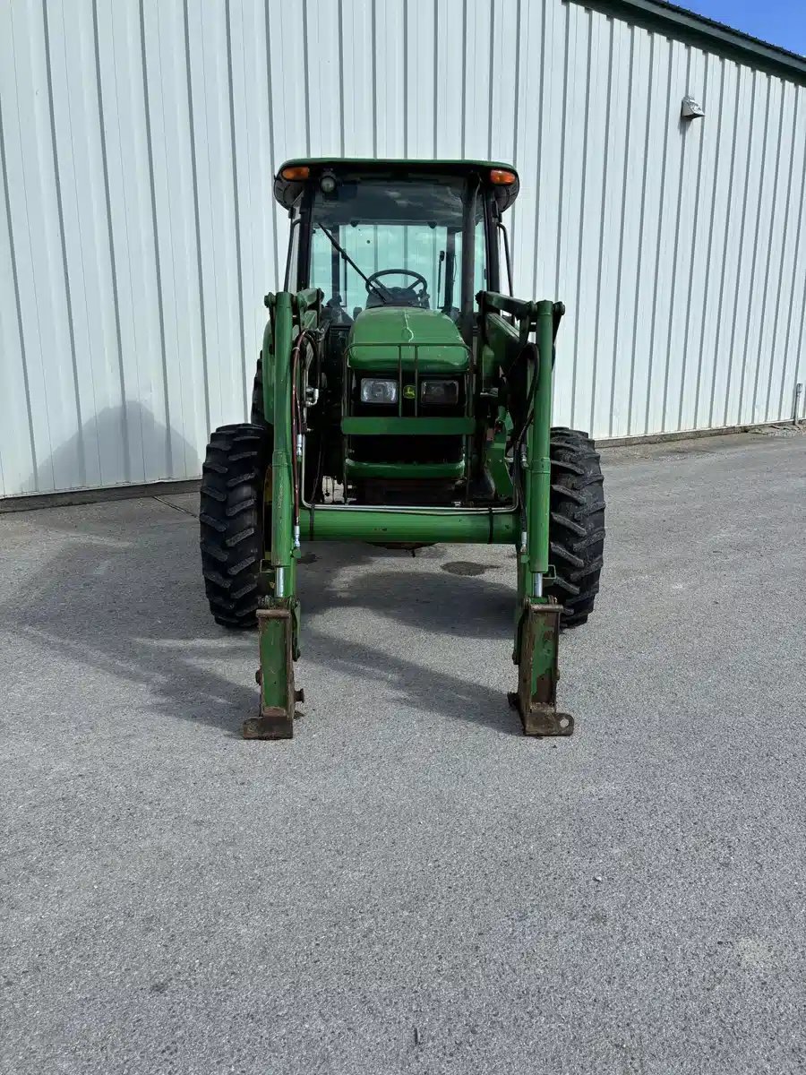 Gallery image 2 for 2007 John Deere 5425 Tractor