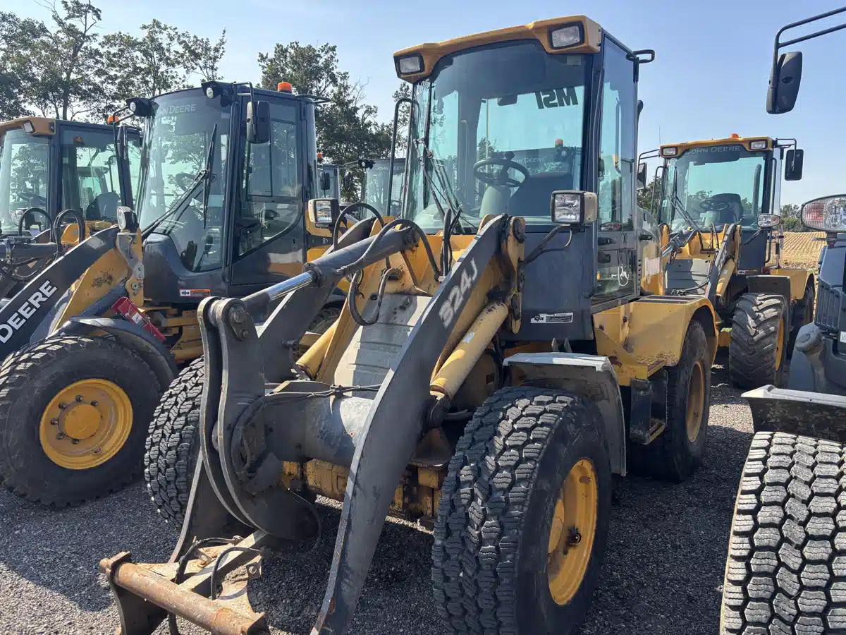 Gallery image 1 for 2014 John Deere 324J Wheel Loader
