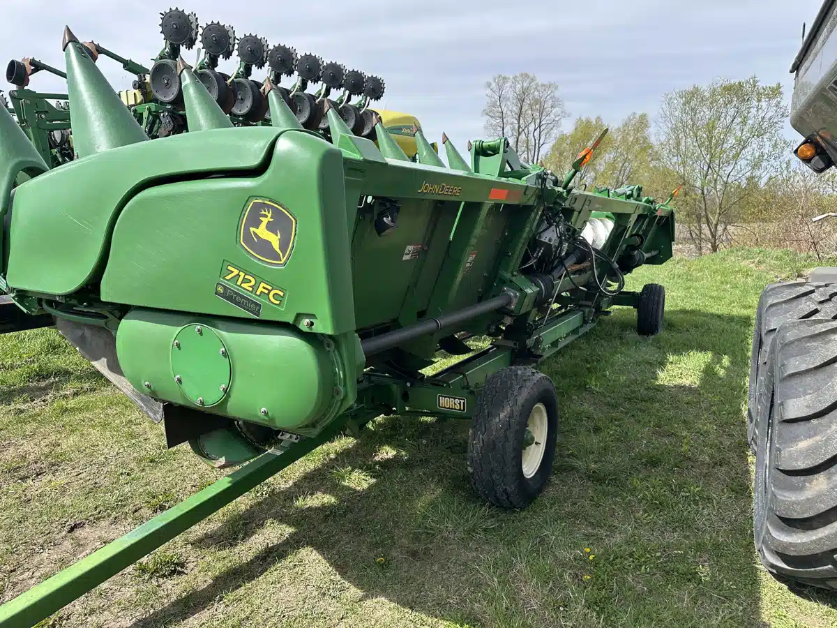 Photo de la Galerie 1 pour 2020 John Deere 712FC Nez - Maïs