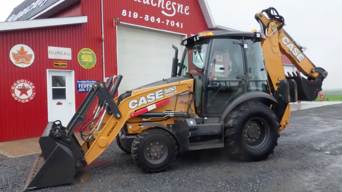 Gallery image 1 for Used 2021 Case 580SN Backhoe Loader