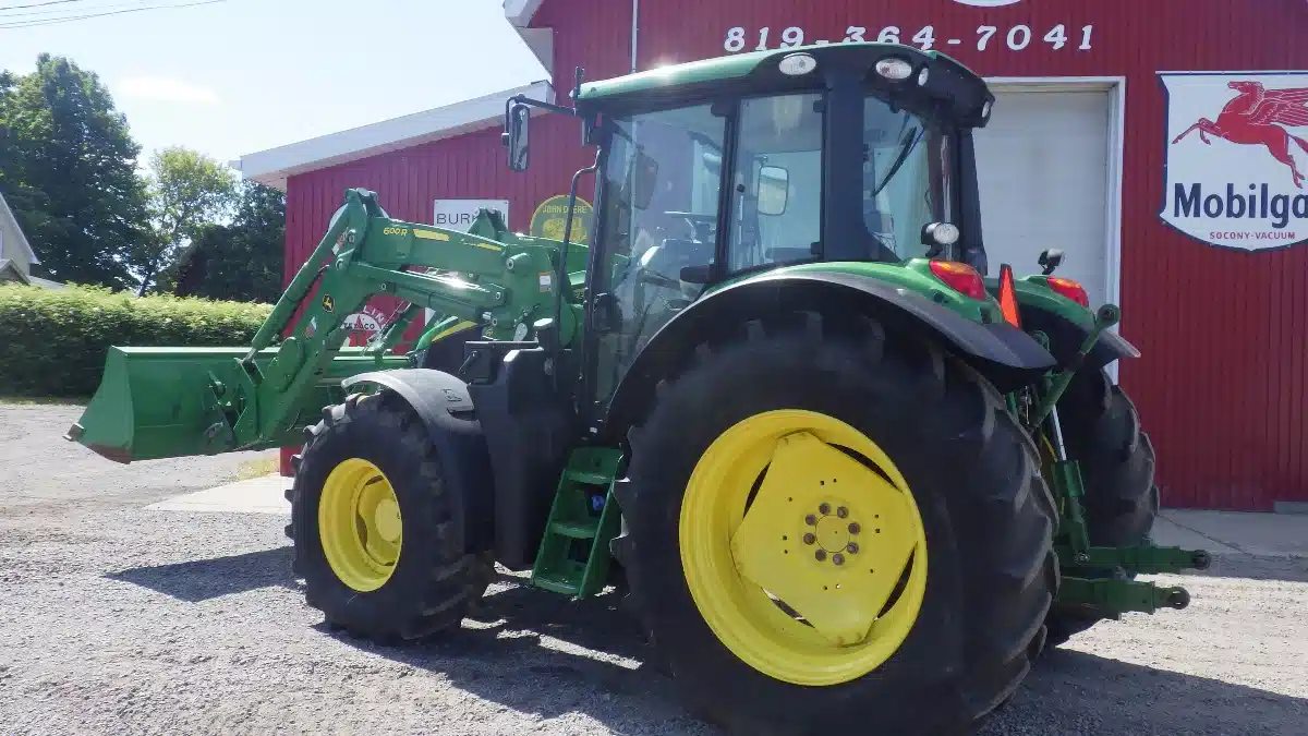 Gallery image 2 for Used 2021 John Deere 6110M Tractor