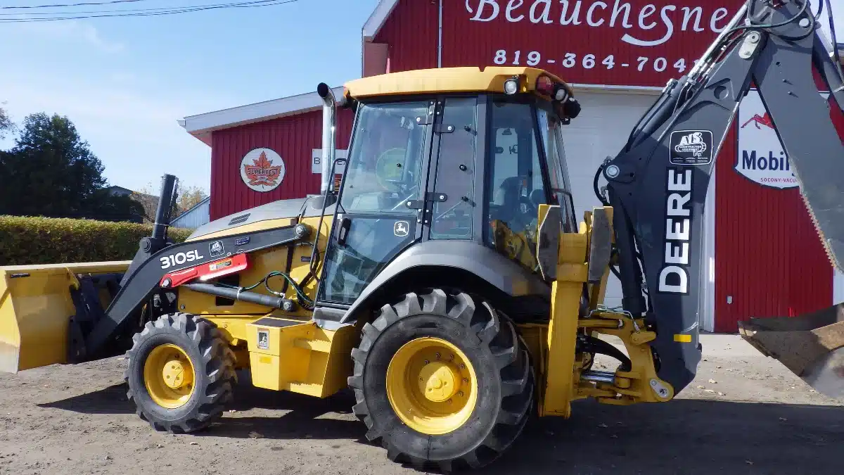 Gallery image 2 for Used 2020 DEERE Pépine 310SL Excavator