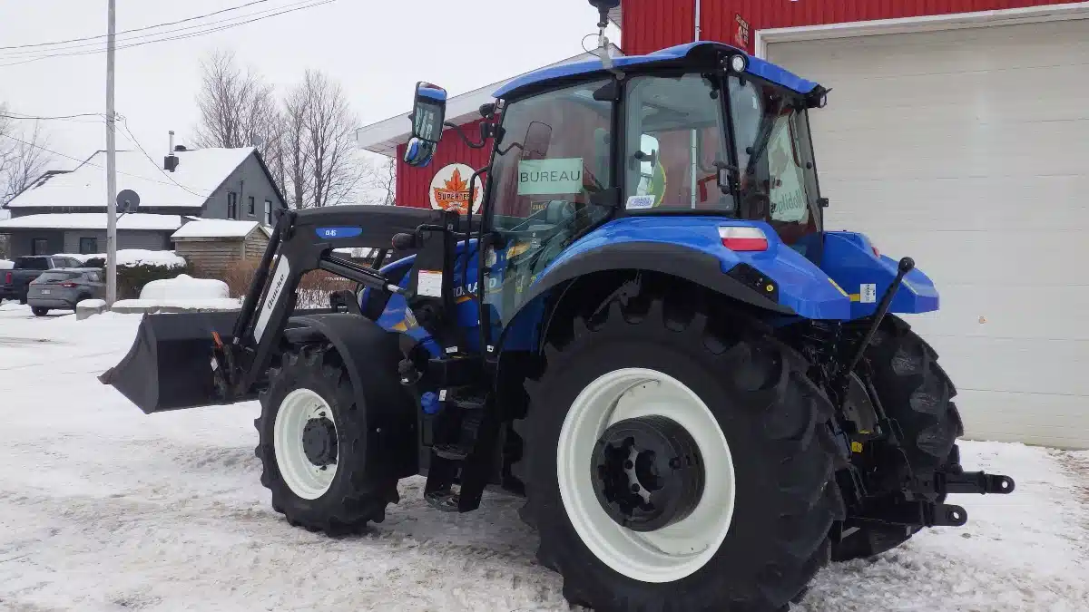 Gallery image 2 for 2022 New Holland T5.110 EC Tractor