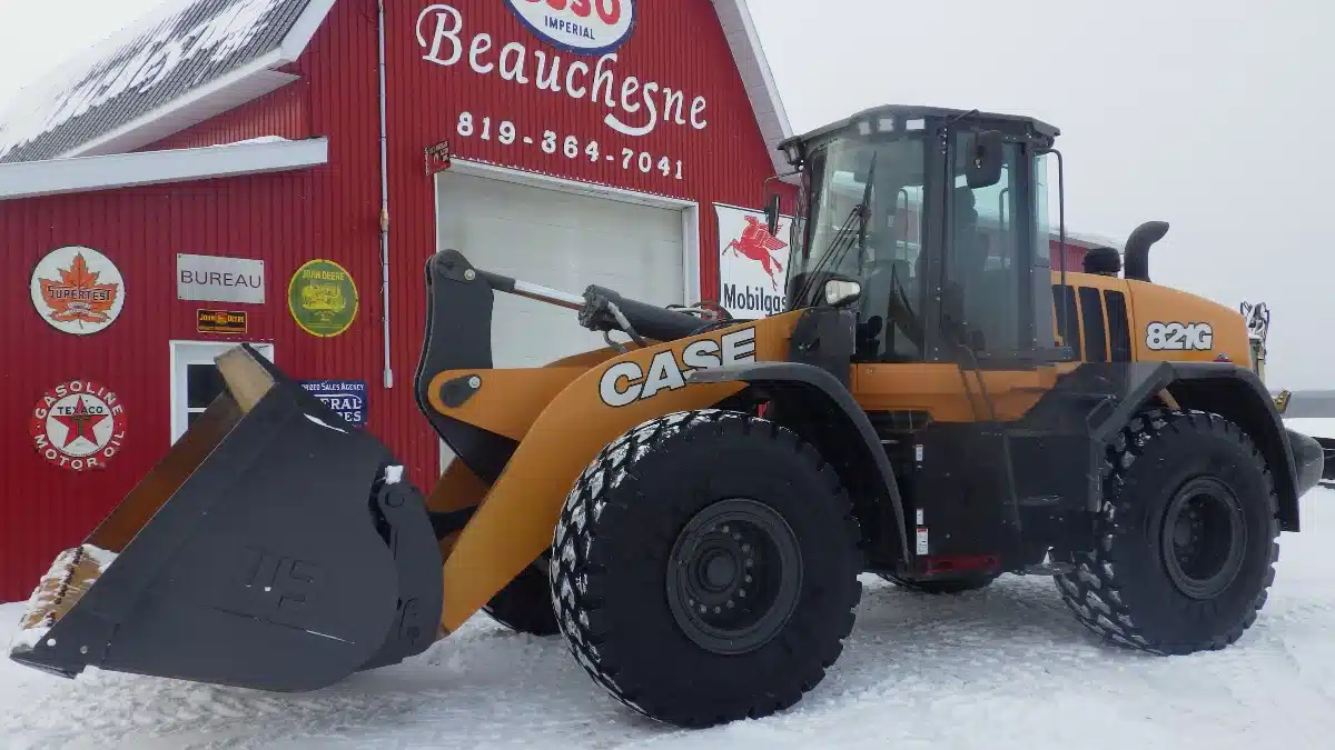 Gallery image 2 for 2022 Case 821G Wheel Loader