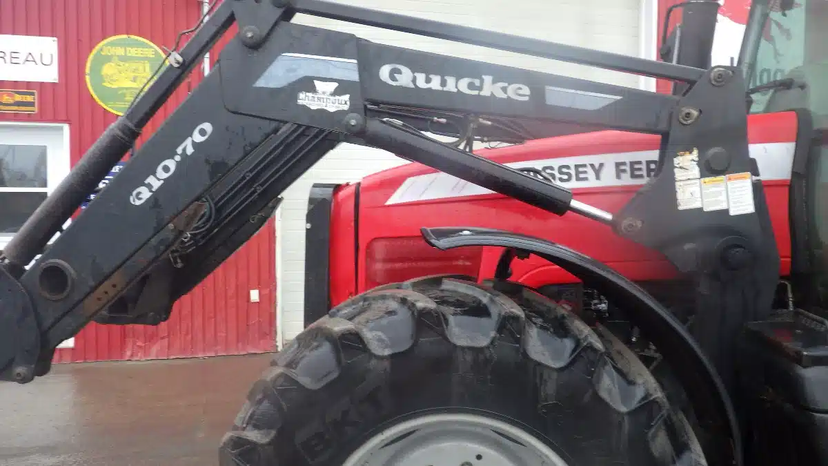 Gallery image 2 for 2005 Massey Ferguson 7480 Tractor