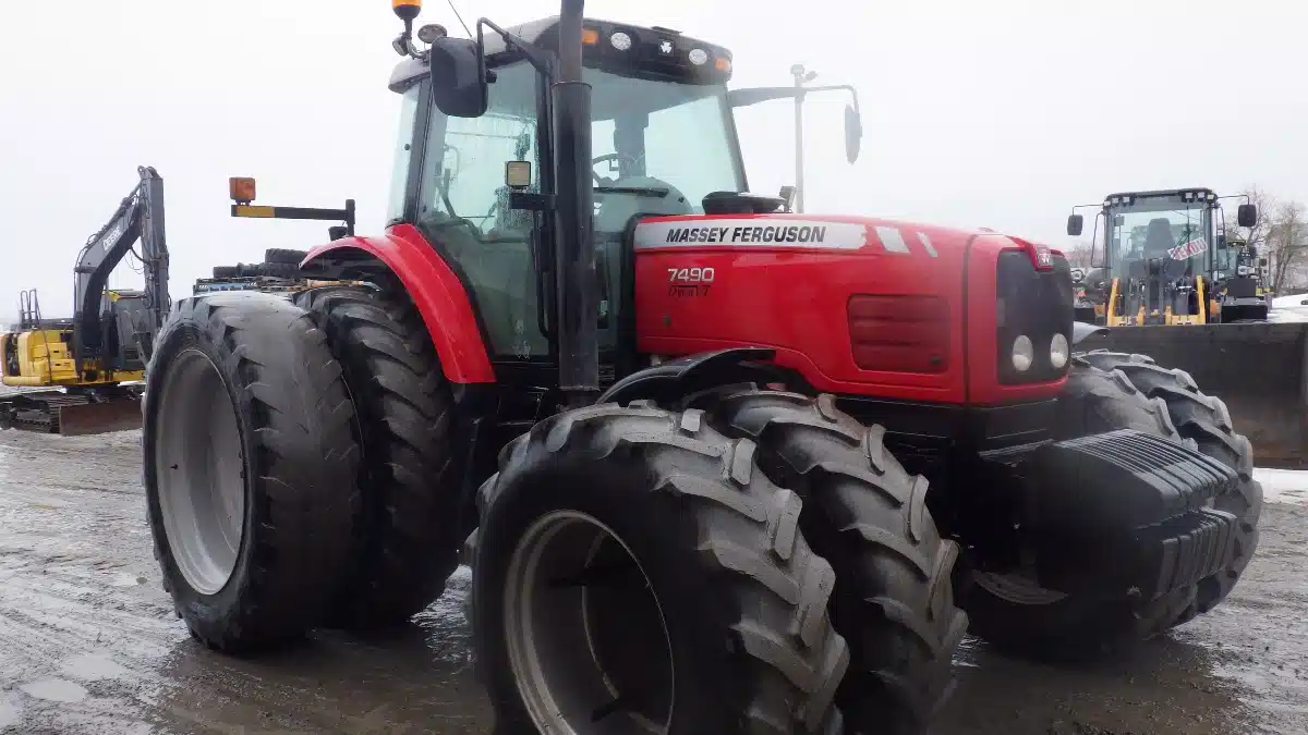 Gallery image 2 for 2007 Massey Ferguson 7490 Tractor