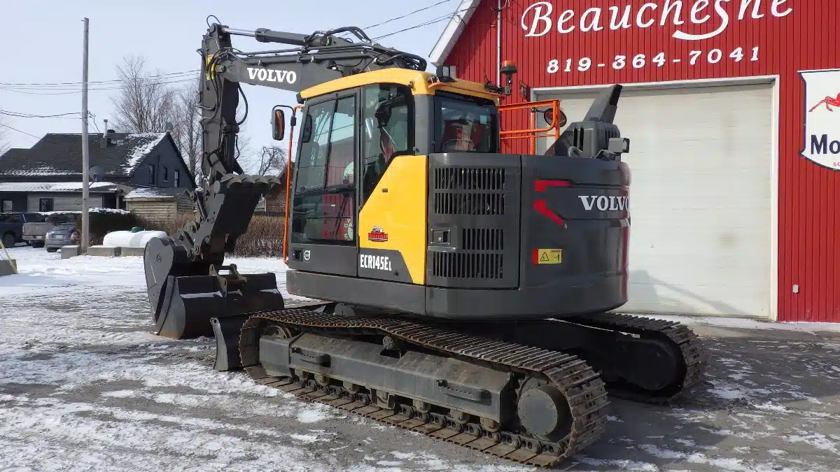 Gallery image 2 for 2018 Volvo ECR145EL Excavator