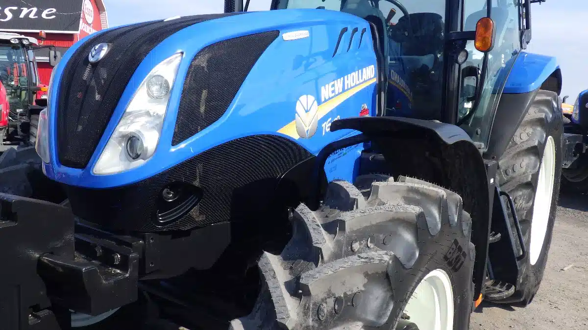 Gallery image 2 for 2019 New Holland T6.180 Tractor