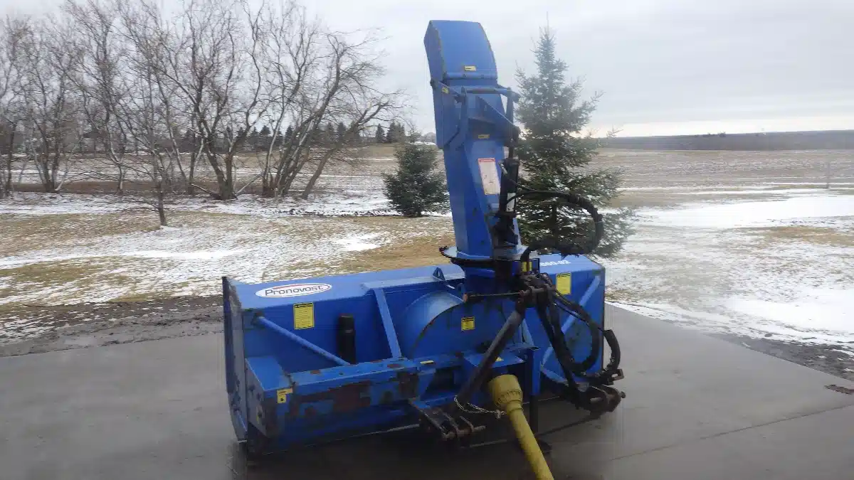 Pronovost P-860-92 Snow Blower