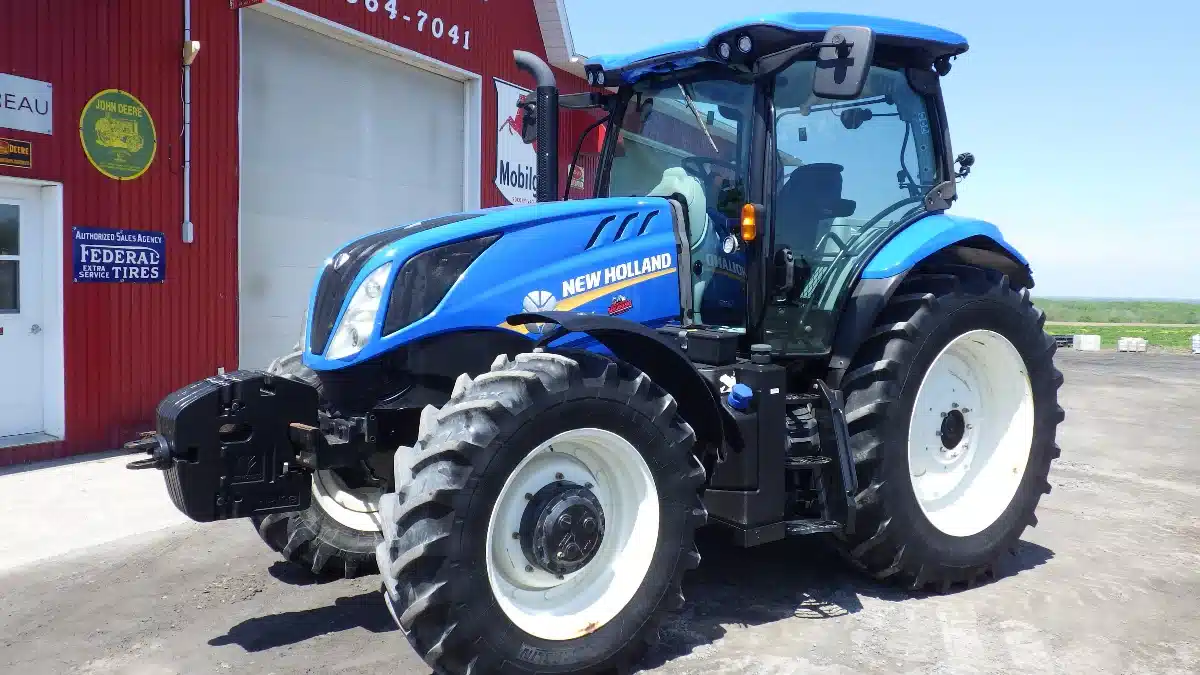 Photo de la Galerie 2 pour 2020 New Holland T6.145 Tracteur
