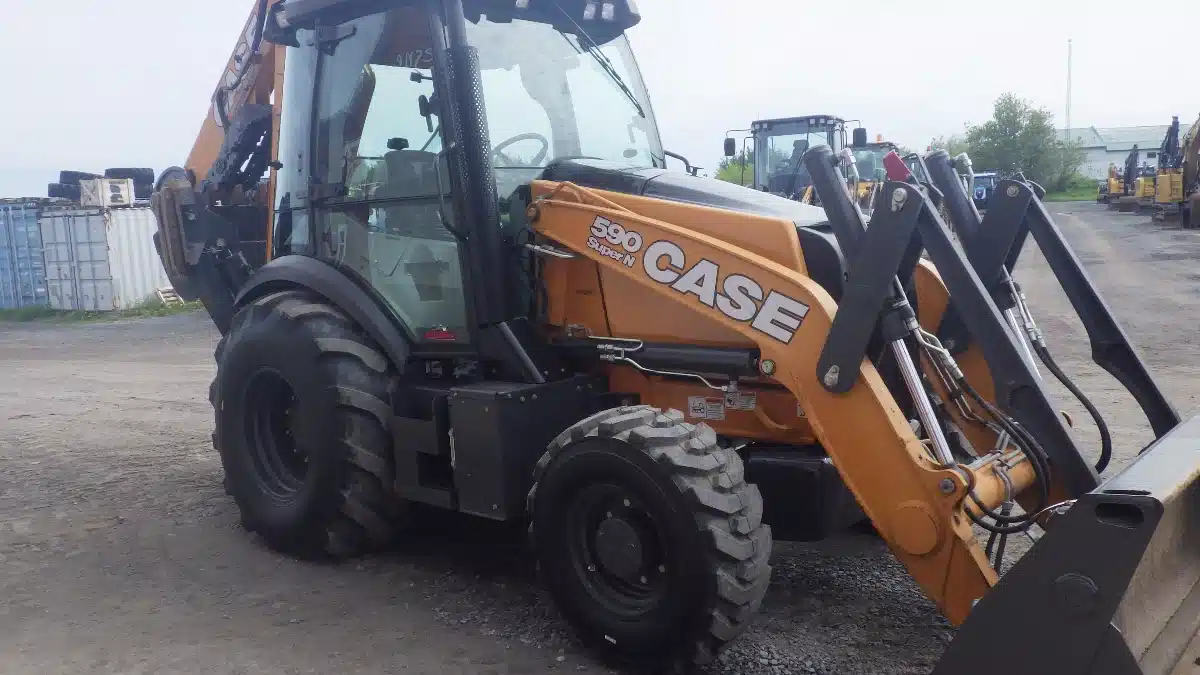 Gallery image 2 for 2020 Case 590SN Backhoe Loader