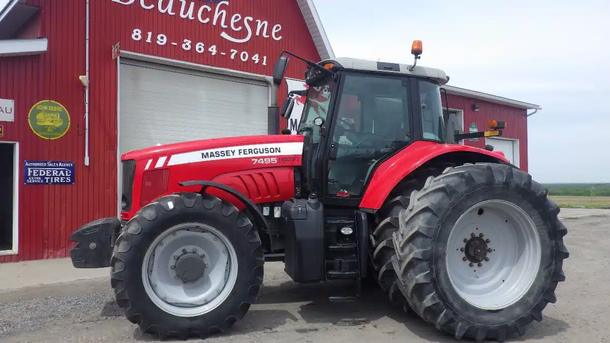 Photo de la Galerie 1 pour 2011 Massey Ferguson 7495 Tracteur