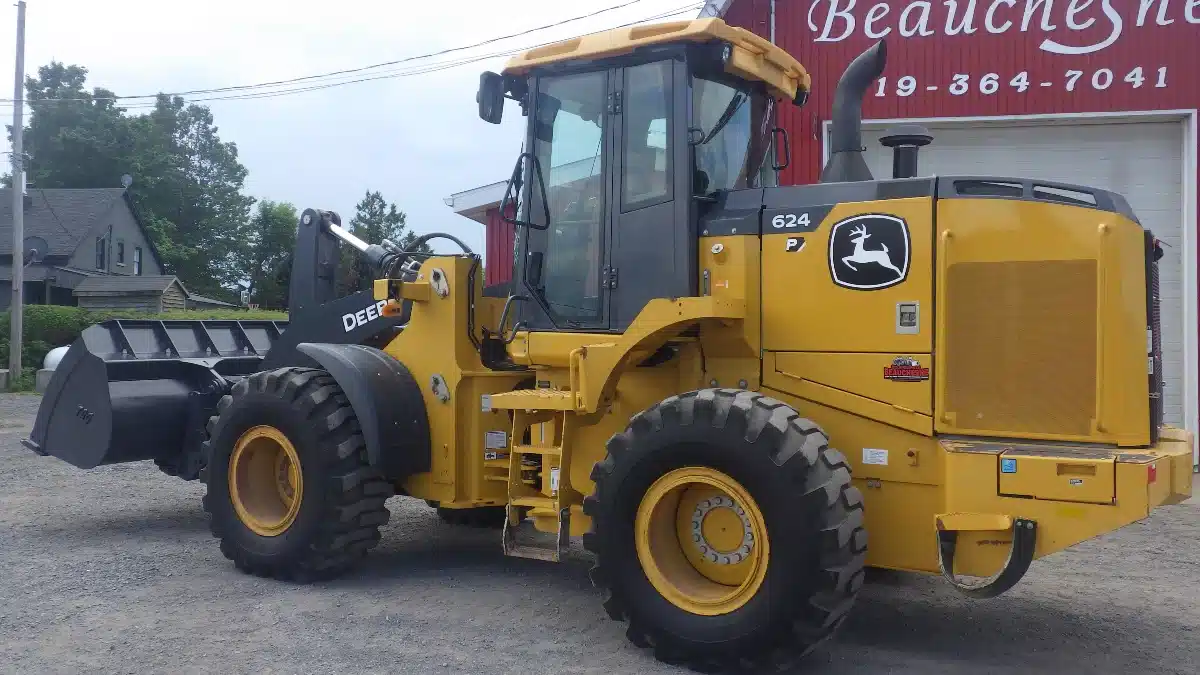 Gallery image 2 for 2022 DEERE 624P Wheel Loader