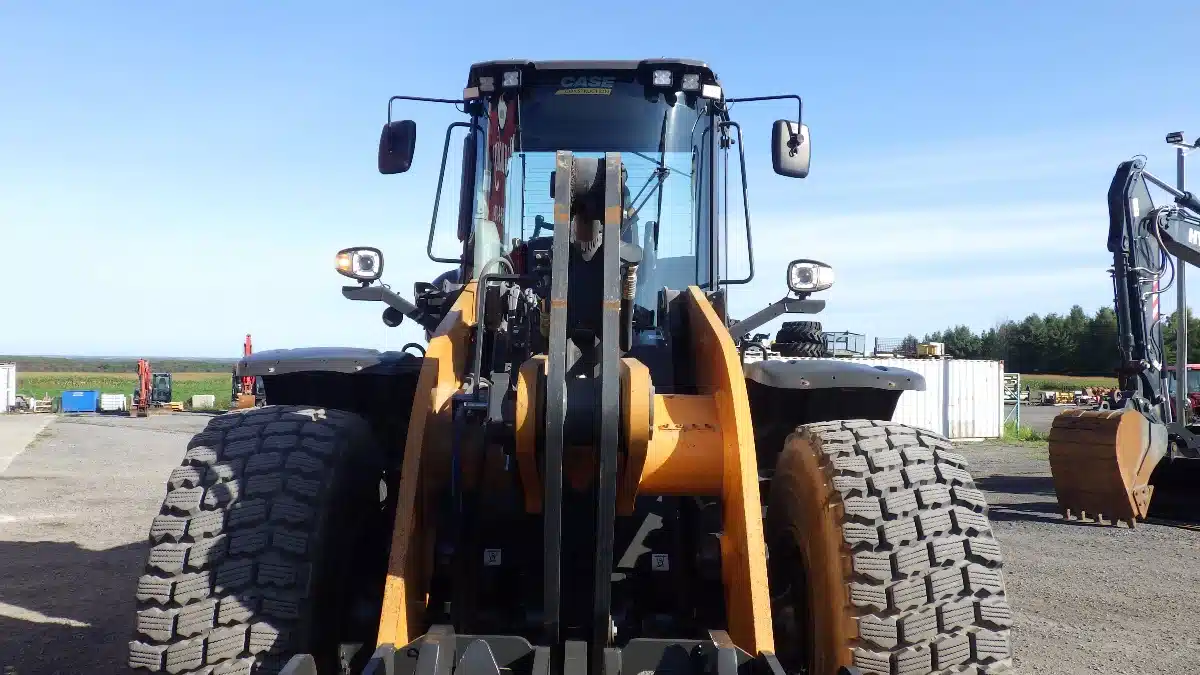 Gallery image 2 for 2024 Case 821G Wheel Loader