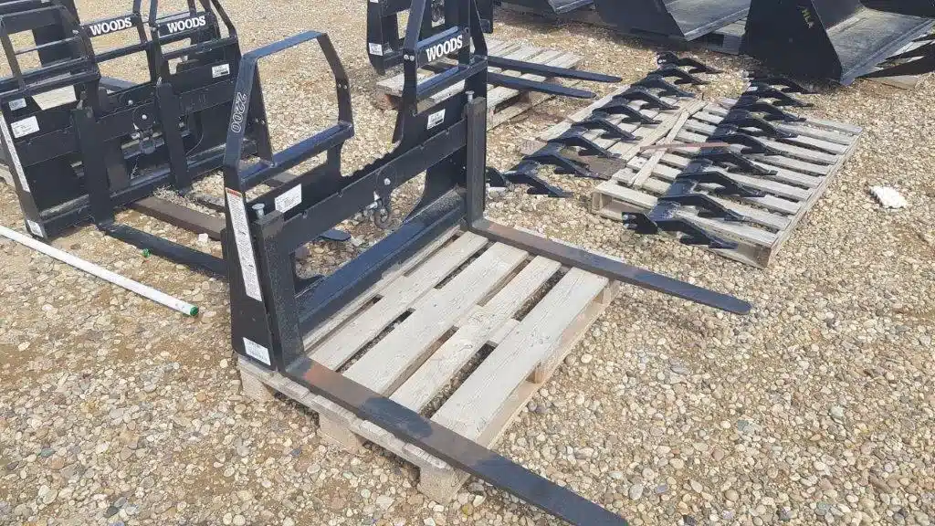 Gallery image 1 for 2023 Woods PFW2242S Pallet Fork