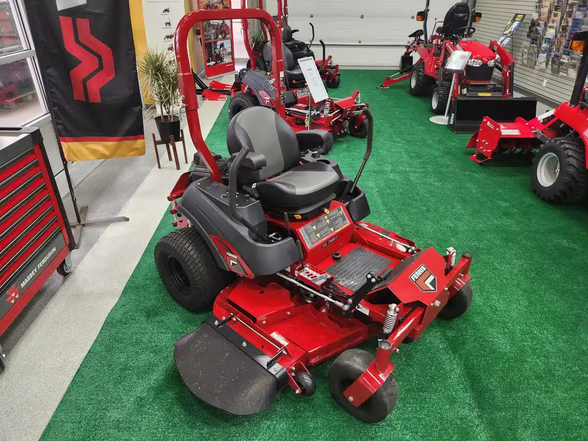 Gallery image 1 for New 2023 Ferris IS 700 Mower - Zero Turn