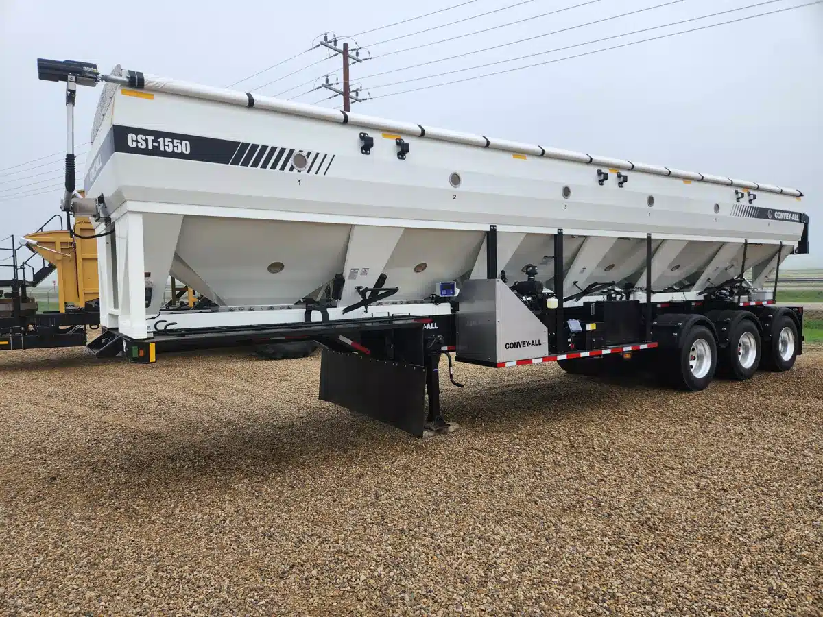 Gallery image 2 for New 2023 CONVEY-ALL CST-1550 Tender