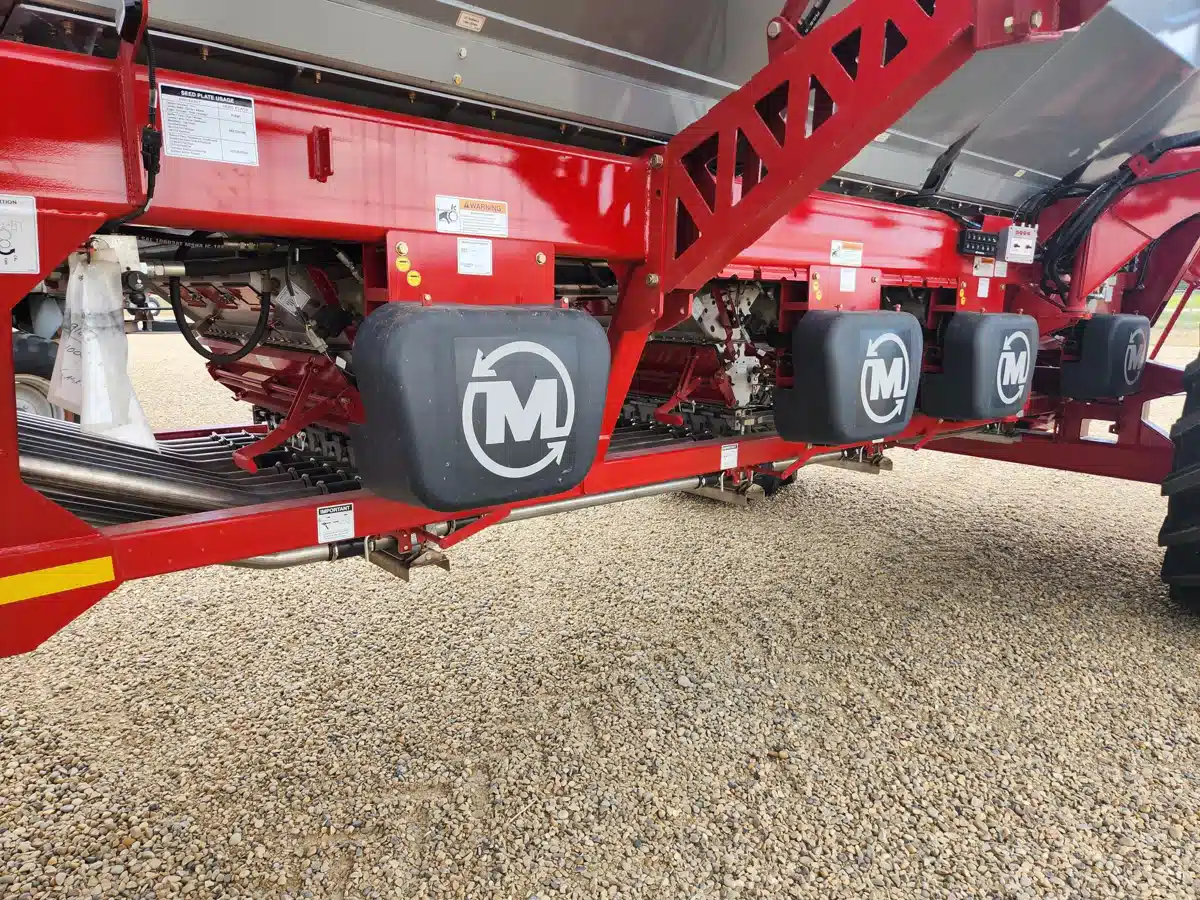 Gallery image 2 for New 2023 Morris 91000 Air Cart
