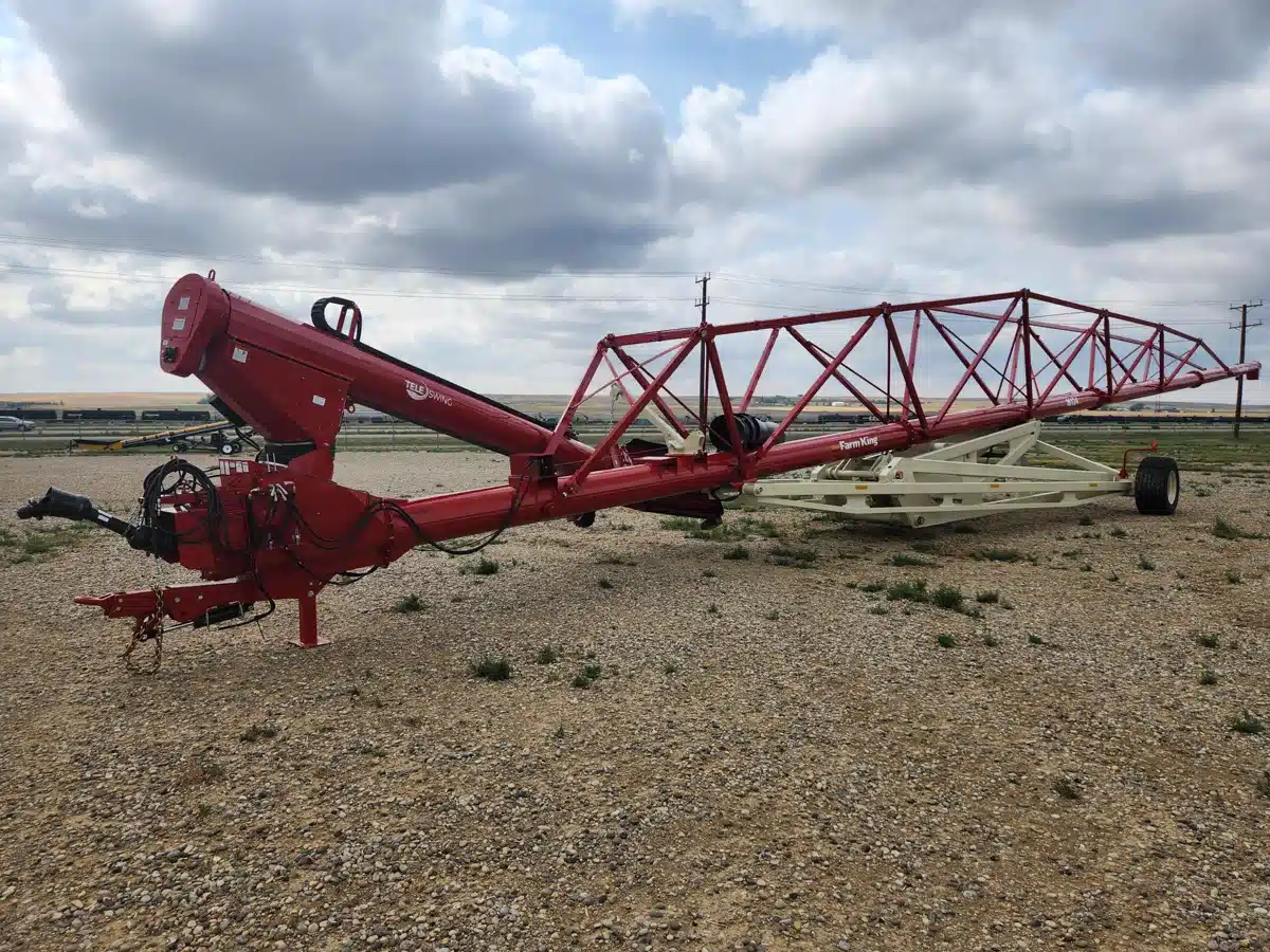 Gallery image 1 for New 2025 Farm King Y16124 Grain Auger