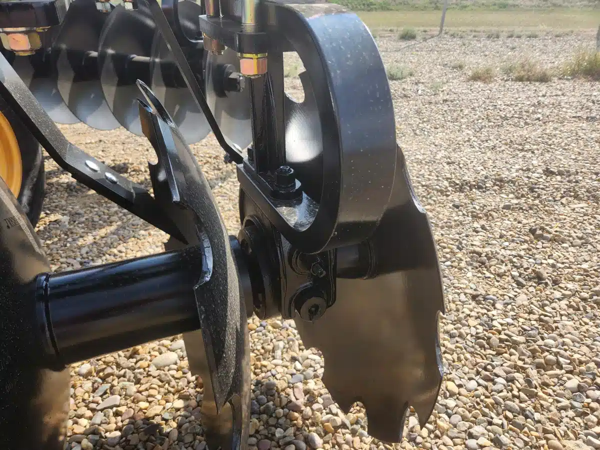 Gallery image 2 for New 2023 Versatile SD550 Disc