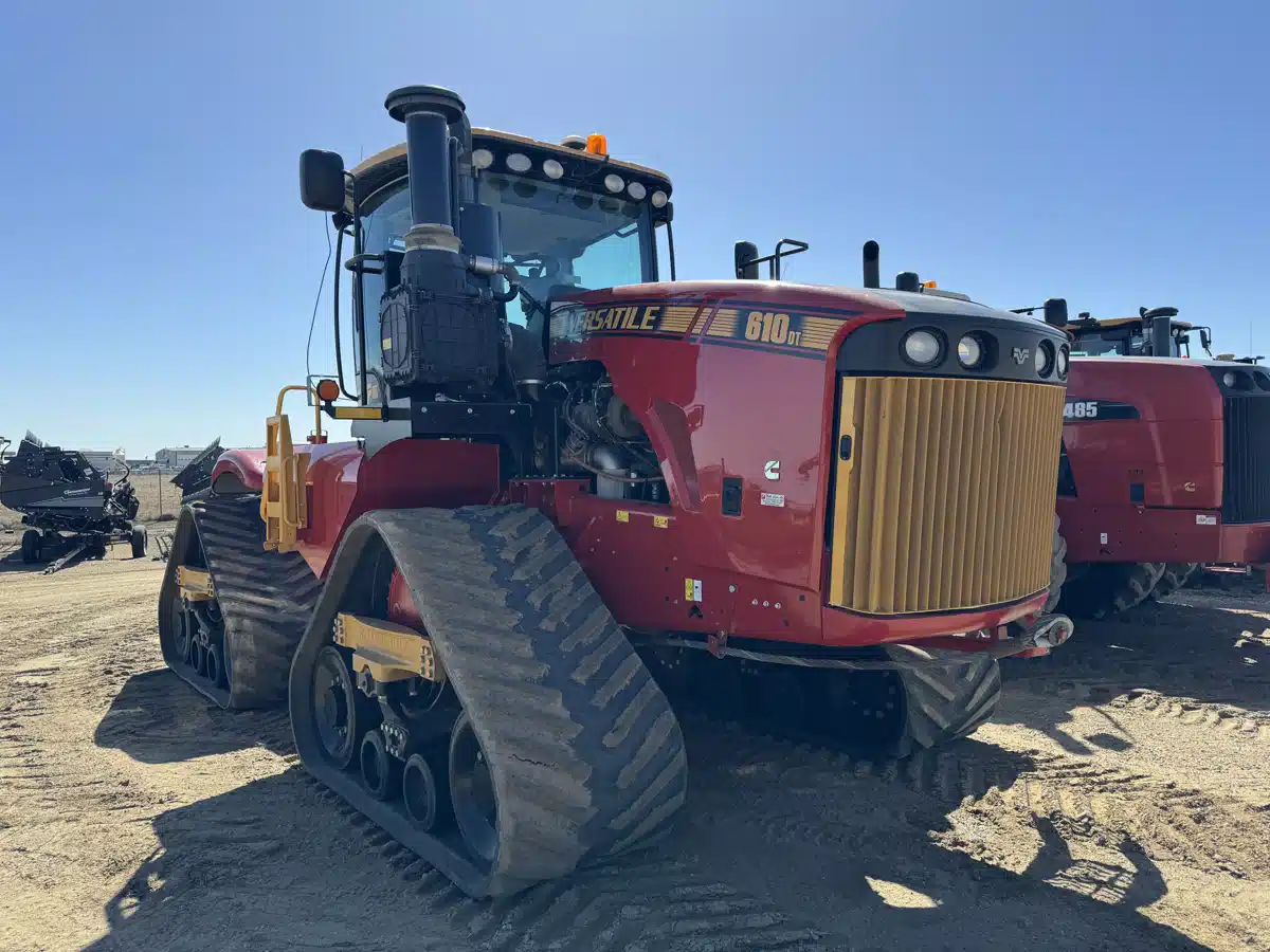 Gallery image 2 for Used 2019 Versatile 610DT Tractor