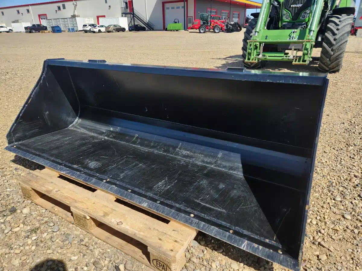 Gallery image 2 for Used 2023 HLA Attachments MB84 Bucket