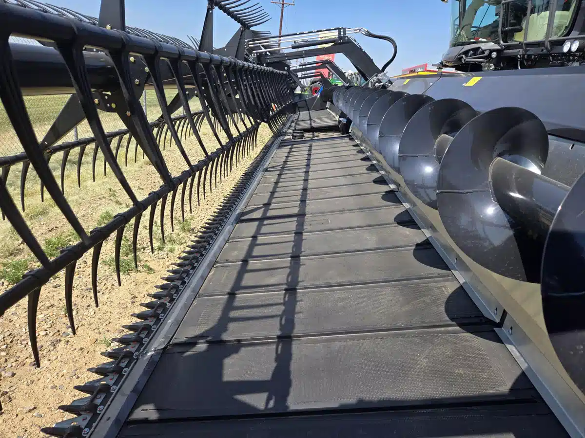 Gallery image 2 for New 2024 Geringhoff TRUFLEX RAZOR AIR 45 Header - Flex Draper