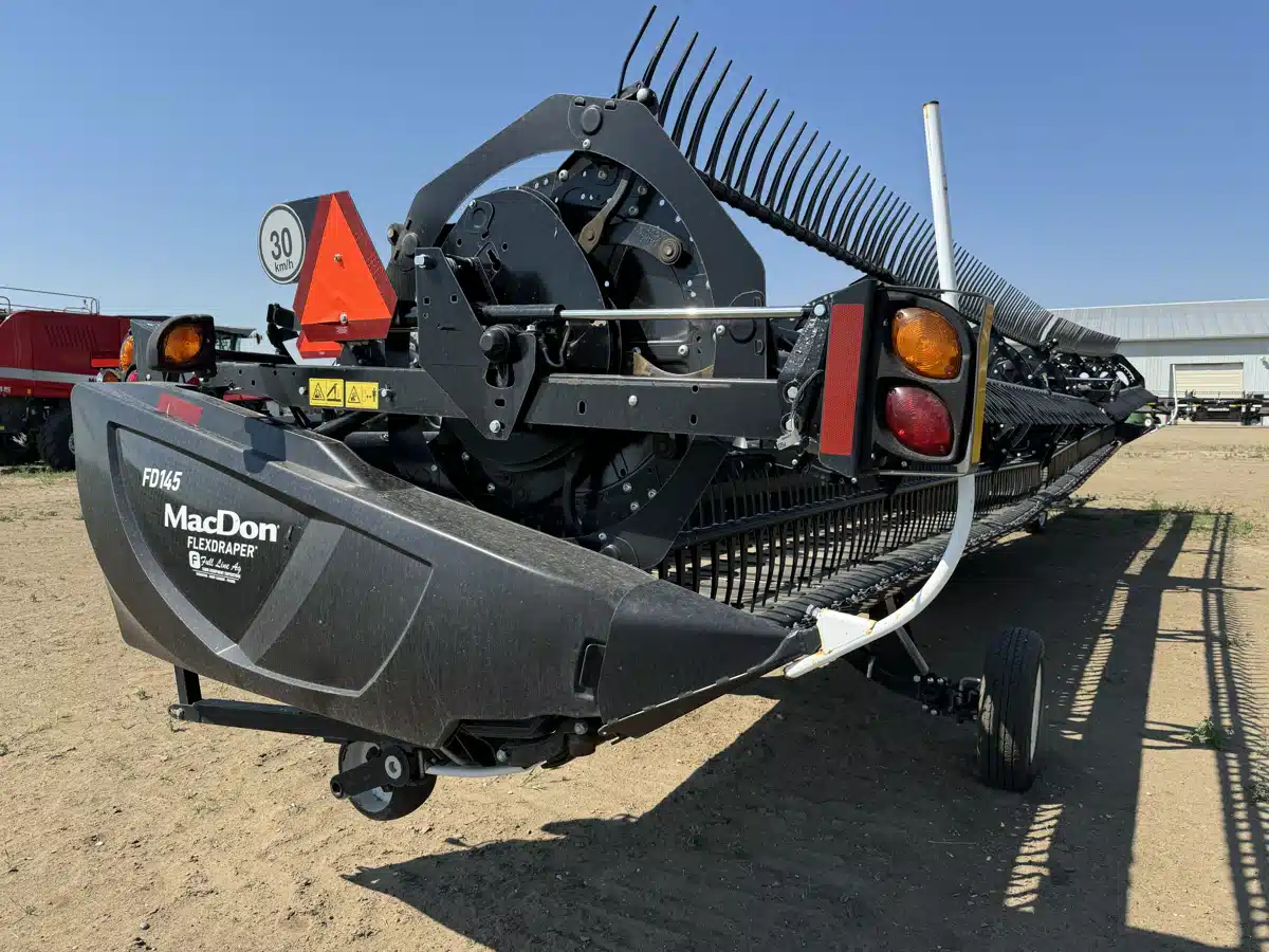 Gallery image 1 for New 2021 MacDon FD75 Header Combine