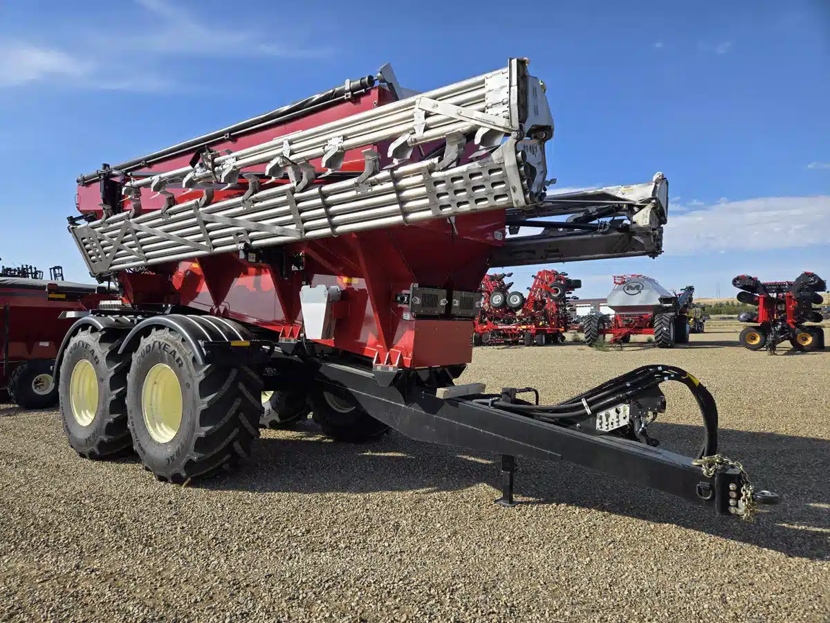 Gallery image 1 for New 2024 Salford Valmar AB640 Spreader - Fertilizer