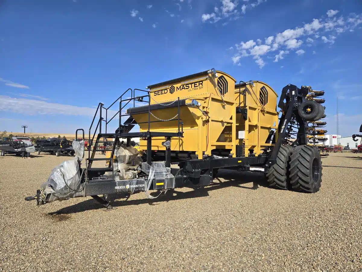 Gallery image 1 for New 2025 SeedMaster ULTRA SR 60 Air Drill