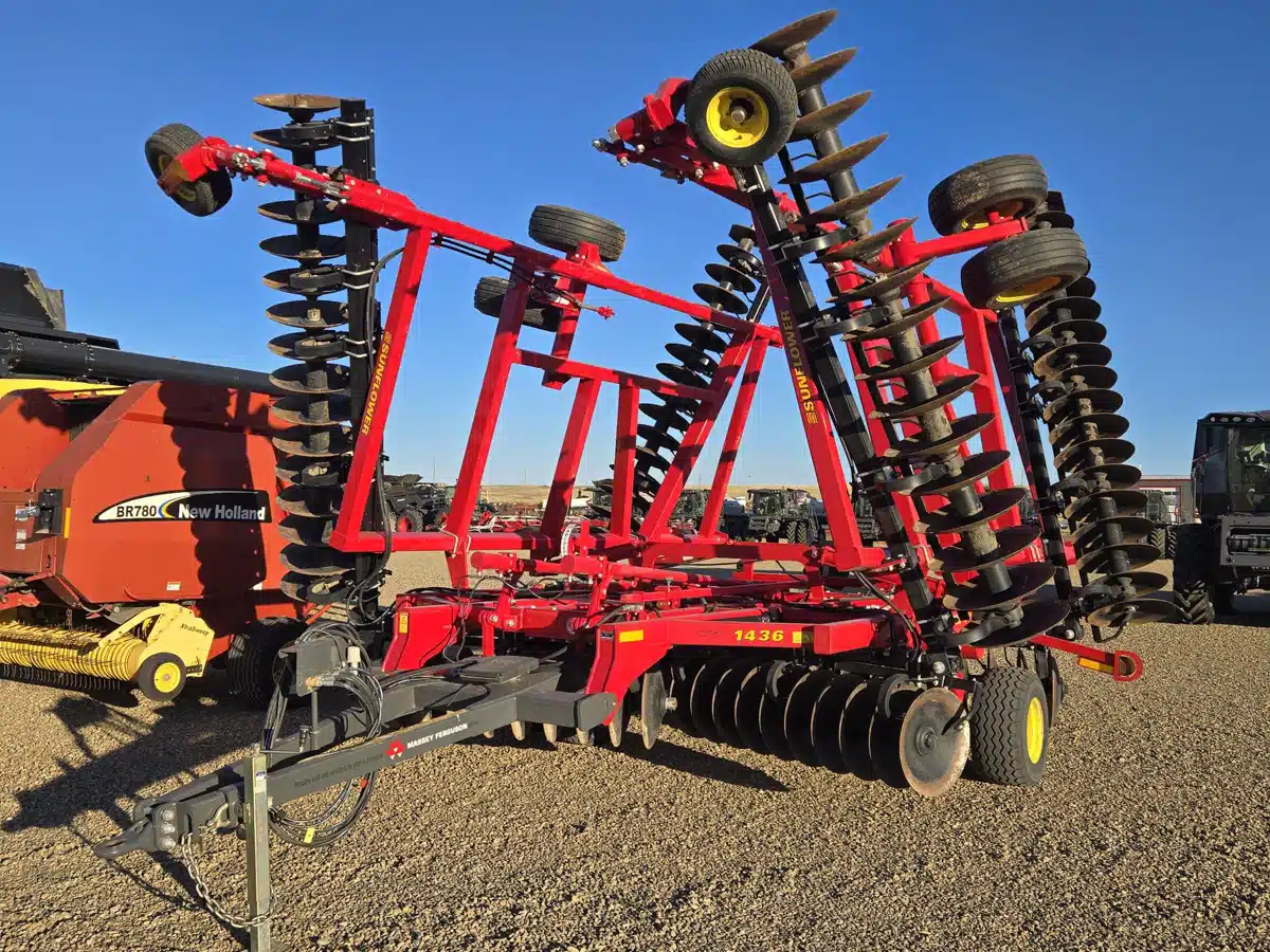 Gallery image 1 for Used 2017 Sunflower 1436 Disc