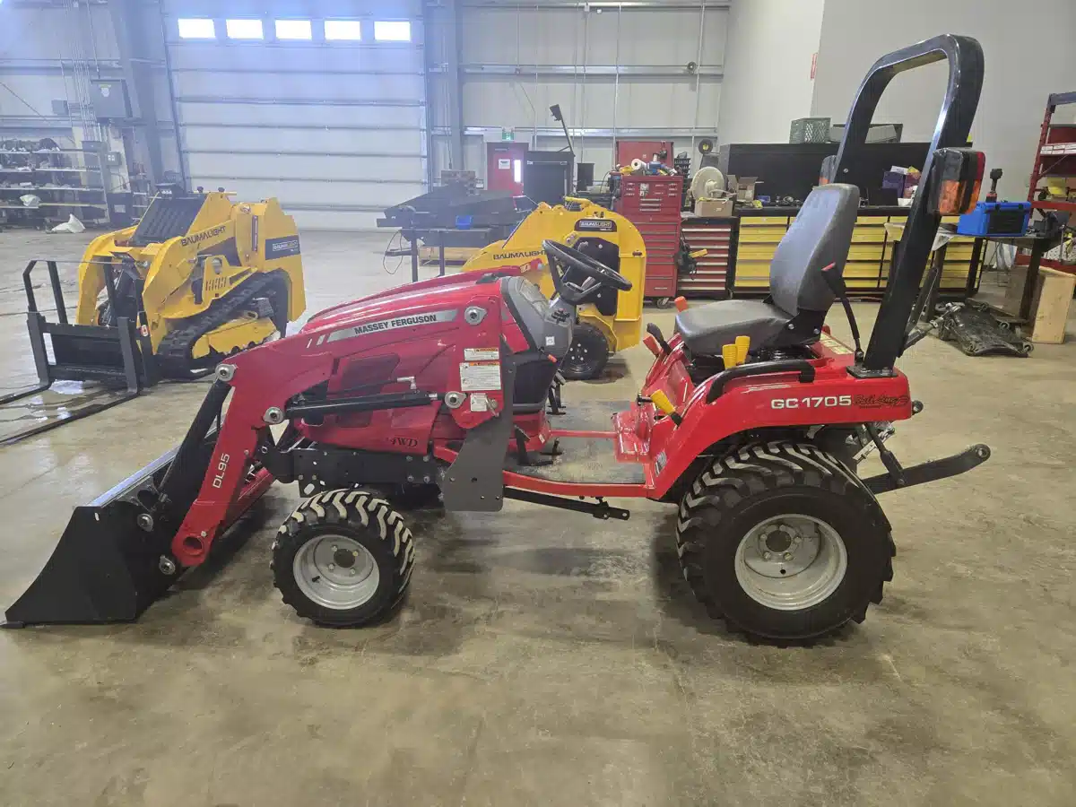 Gallery image 2 for Used 2016 Massey Ferguson GC1705 Tractor