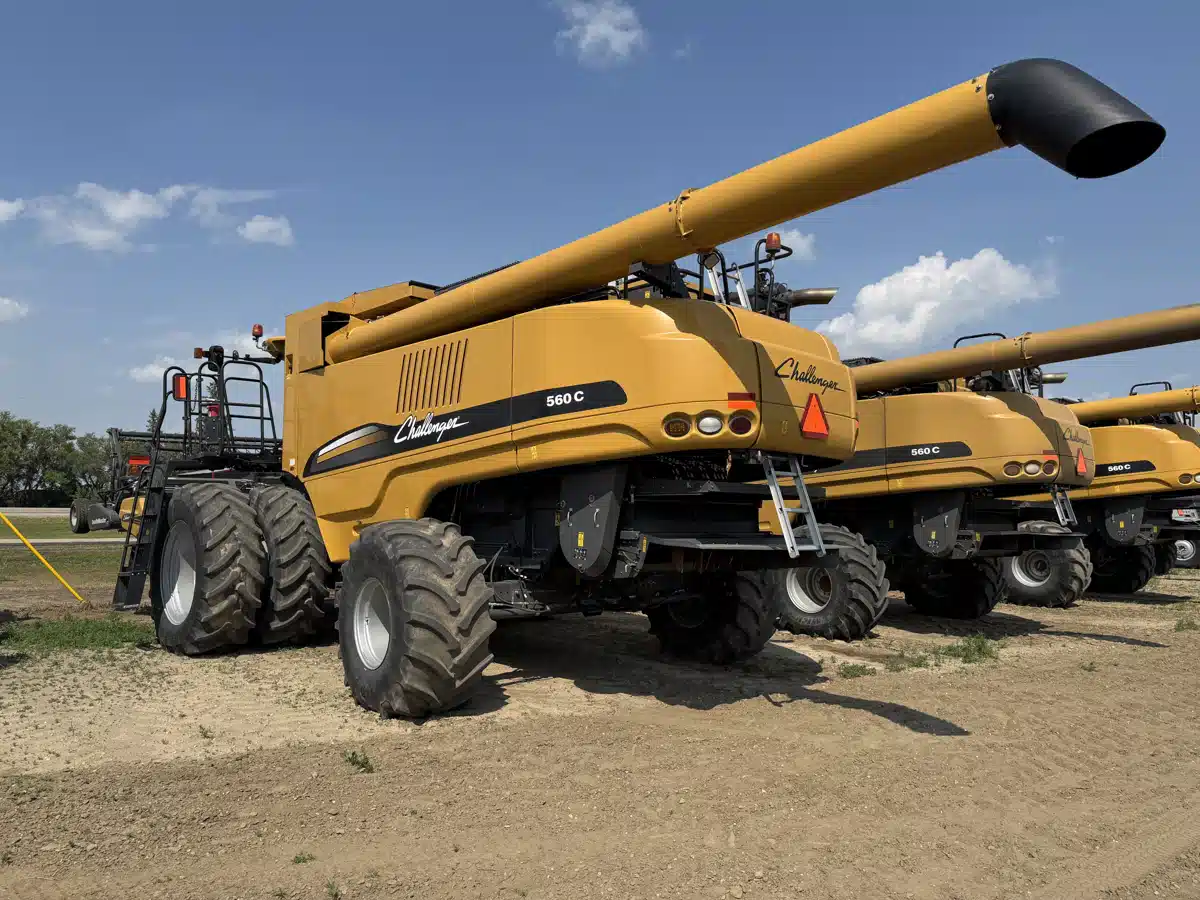 Gallery image 1 for Used 2013 Challenger 560C Combine