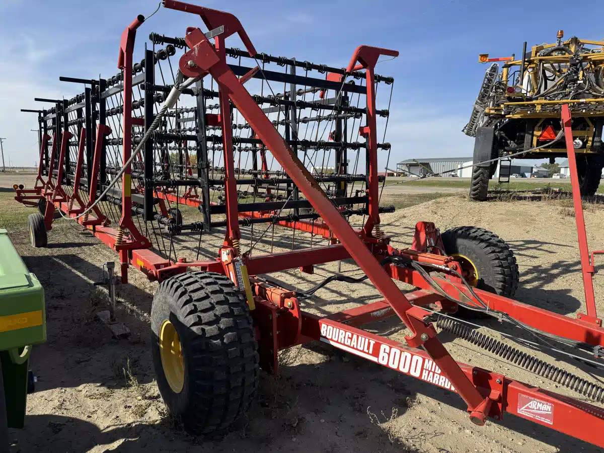 Gallery image 1 for Used 2013 Bourgault 6000-70 Harrow