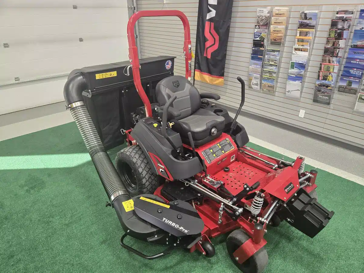 New 2025 Ferris ISX 800 Mower - Zero Turn