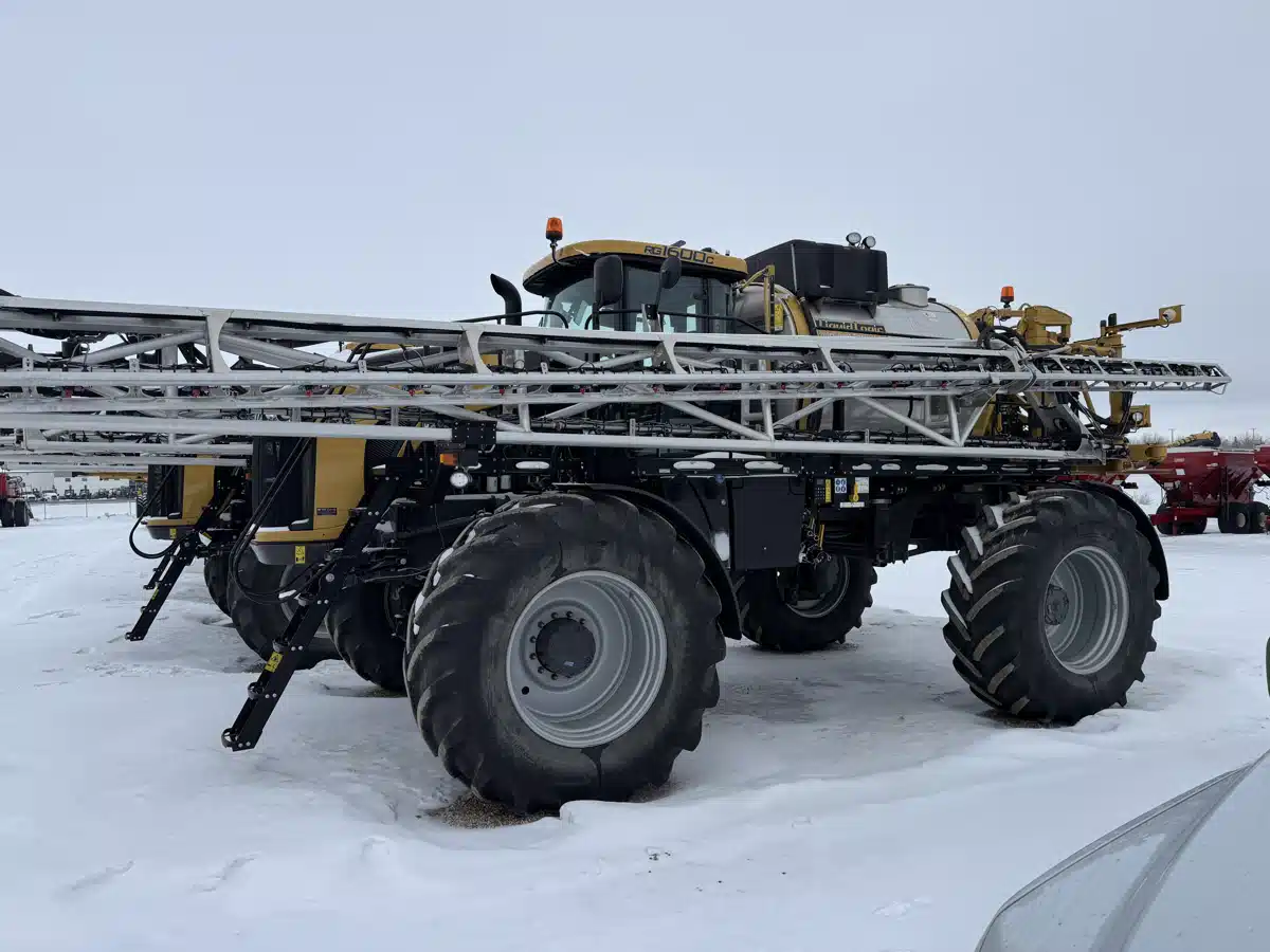 2022 RoGator RG1300C Sprayer - Self Propelled