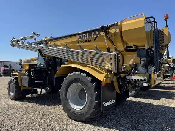 Gallery image 2 for 2024 TerraGator TG8400C Floater