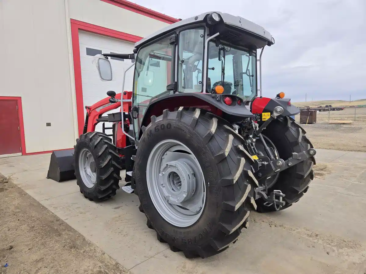 Gallery image 2 for 2026 Massey Ferguson 5M.145 Tractor