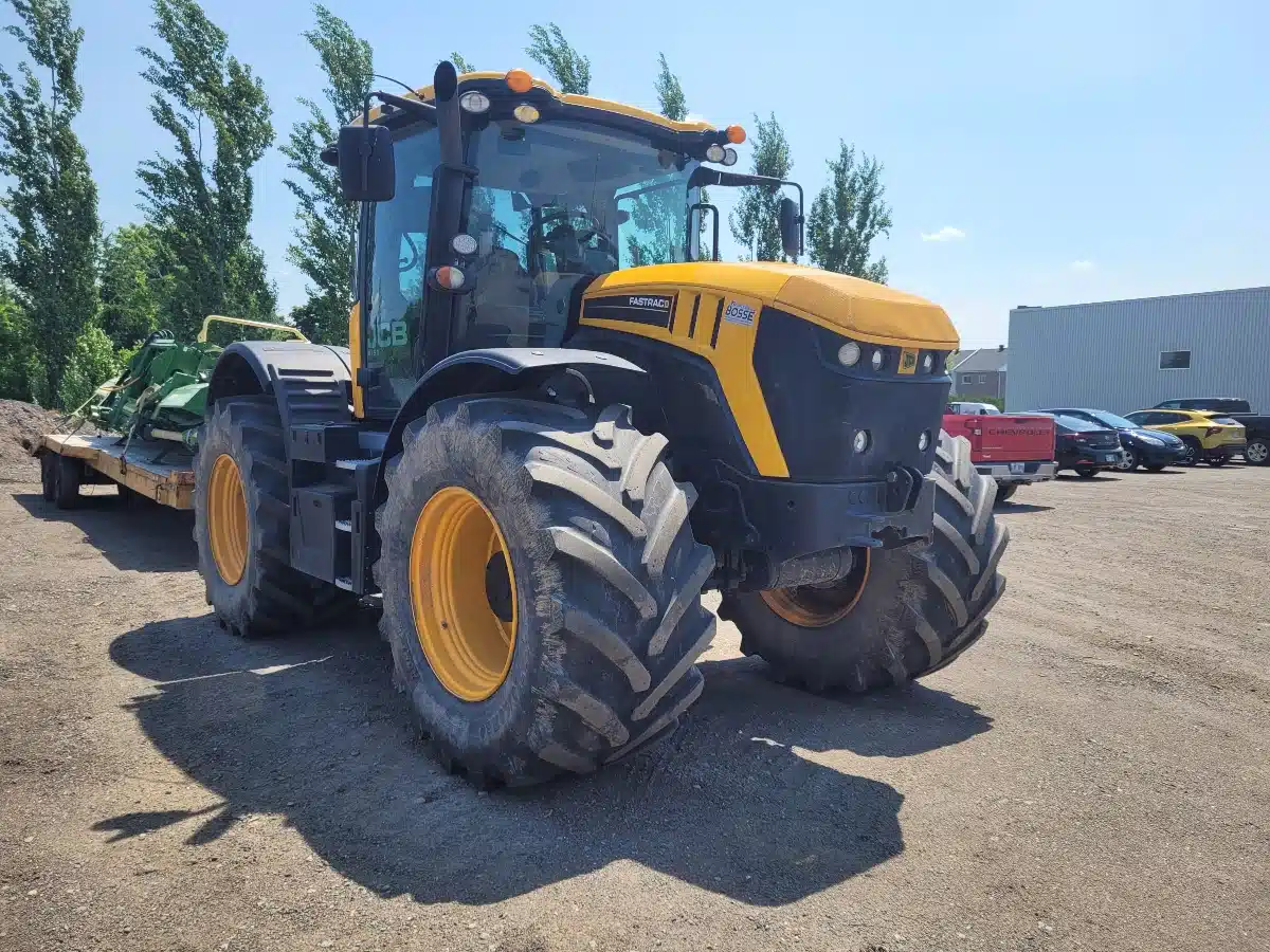 Gallery image 2 for Used 2016 JCB FASTRAC 4160 Tractor