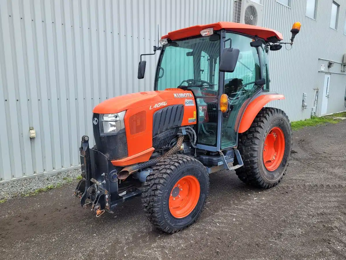 Photo de la Galerie 1 pour 2016 Kubota L4060 Tracteur