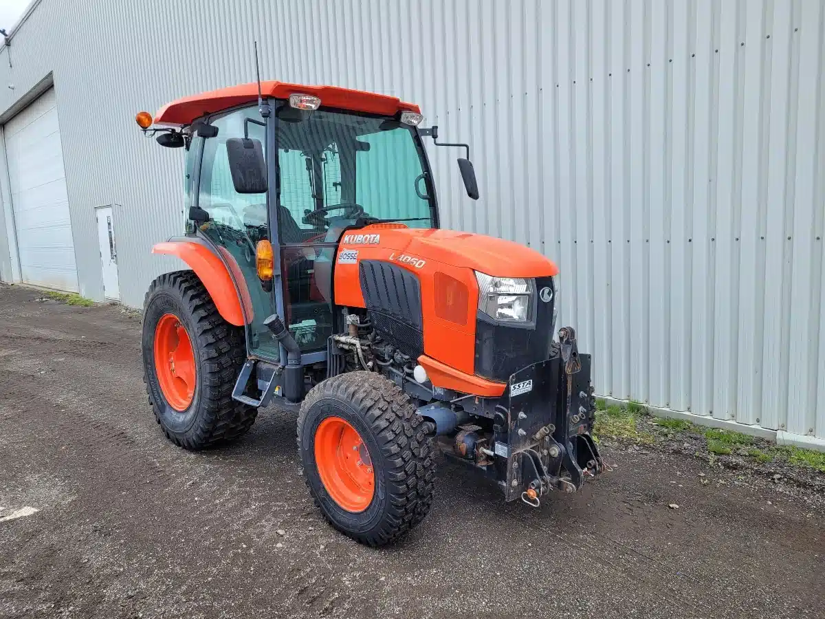Photo de la Galerie 2 pour 2016 Kubota L4060 Tracteur