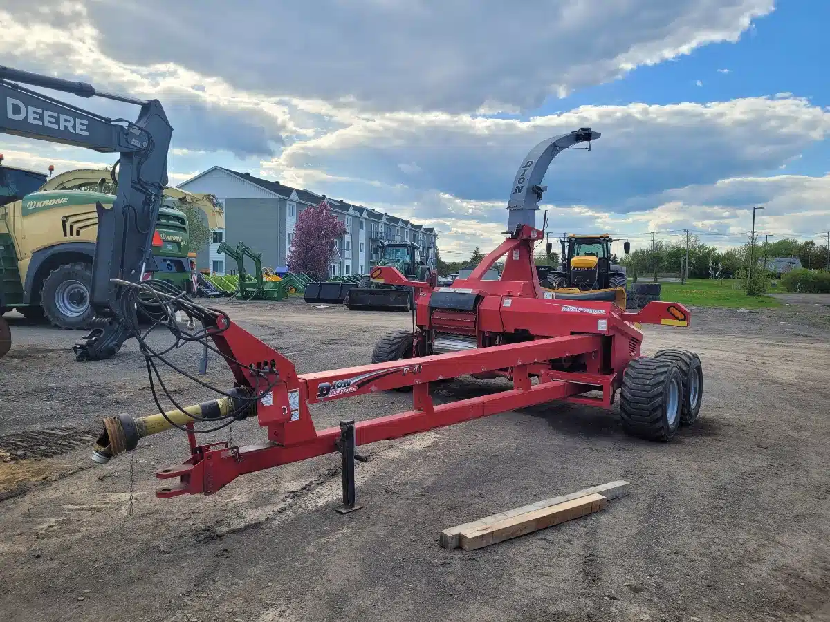 Gallery image 2 for Used 2020 Dion F41 Forage Harvester