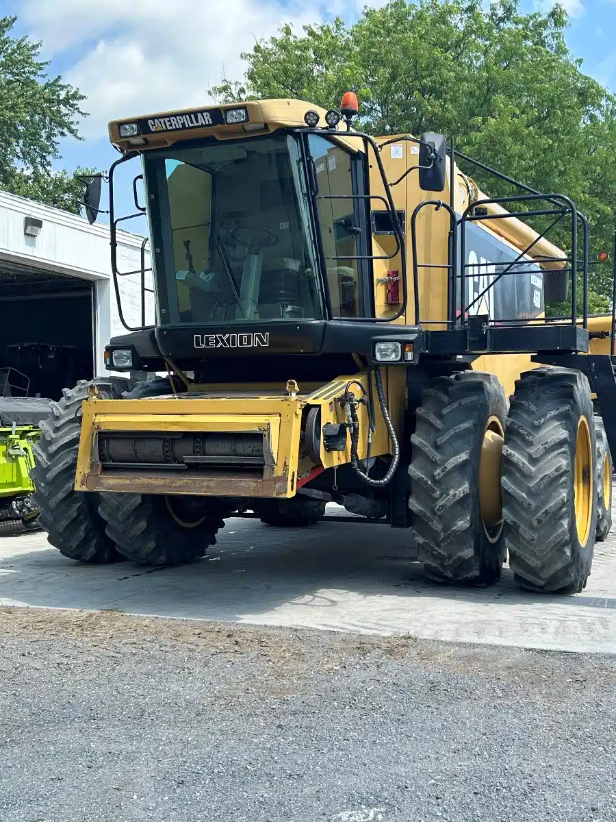 Gallery image 2 for Used 2001 CLAAS LEXION 460 Combine