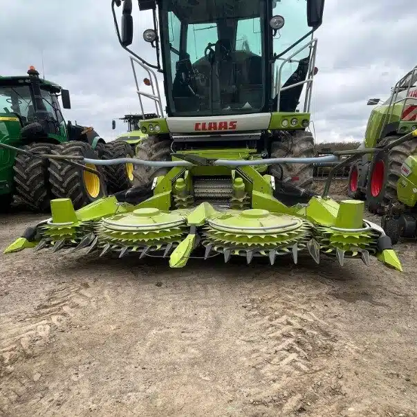 Gallery image 1 for Used 2022 CLAAS ORBIS 450 Header - Rotary