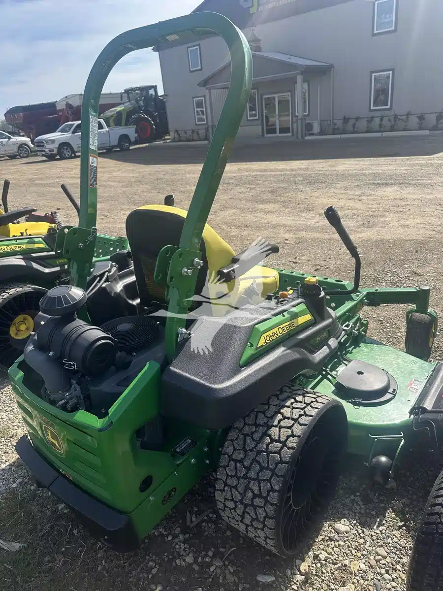 Gallery image 2 for Used 2018 John Deere Z970R Mower - Zero Turn