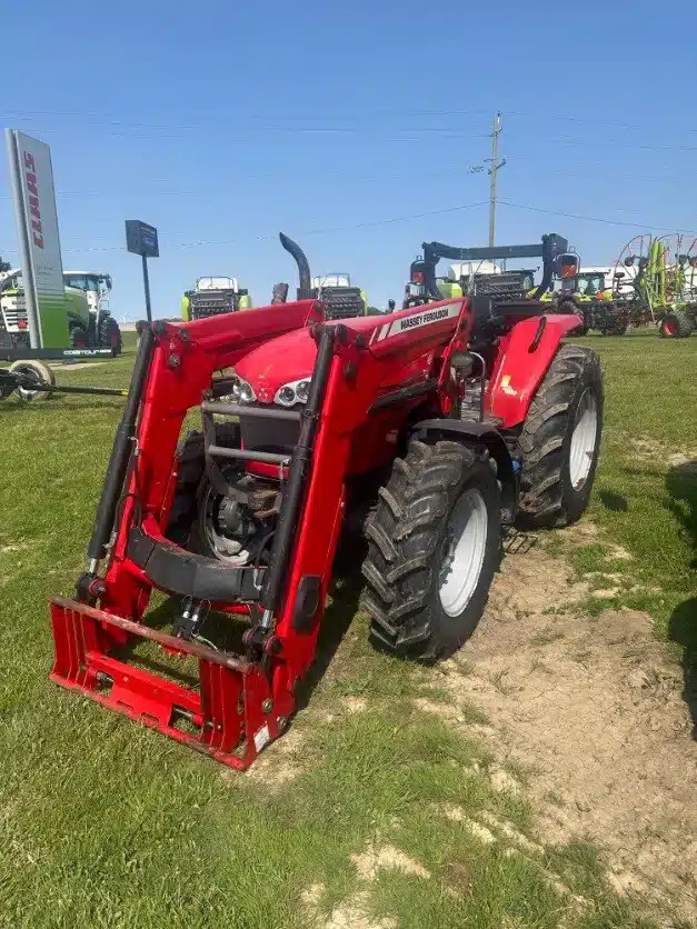 Gallery image 1 for Used Massey Ferguson 4610 Tractor