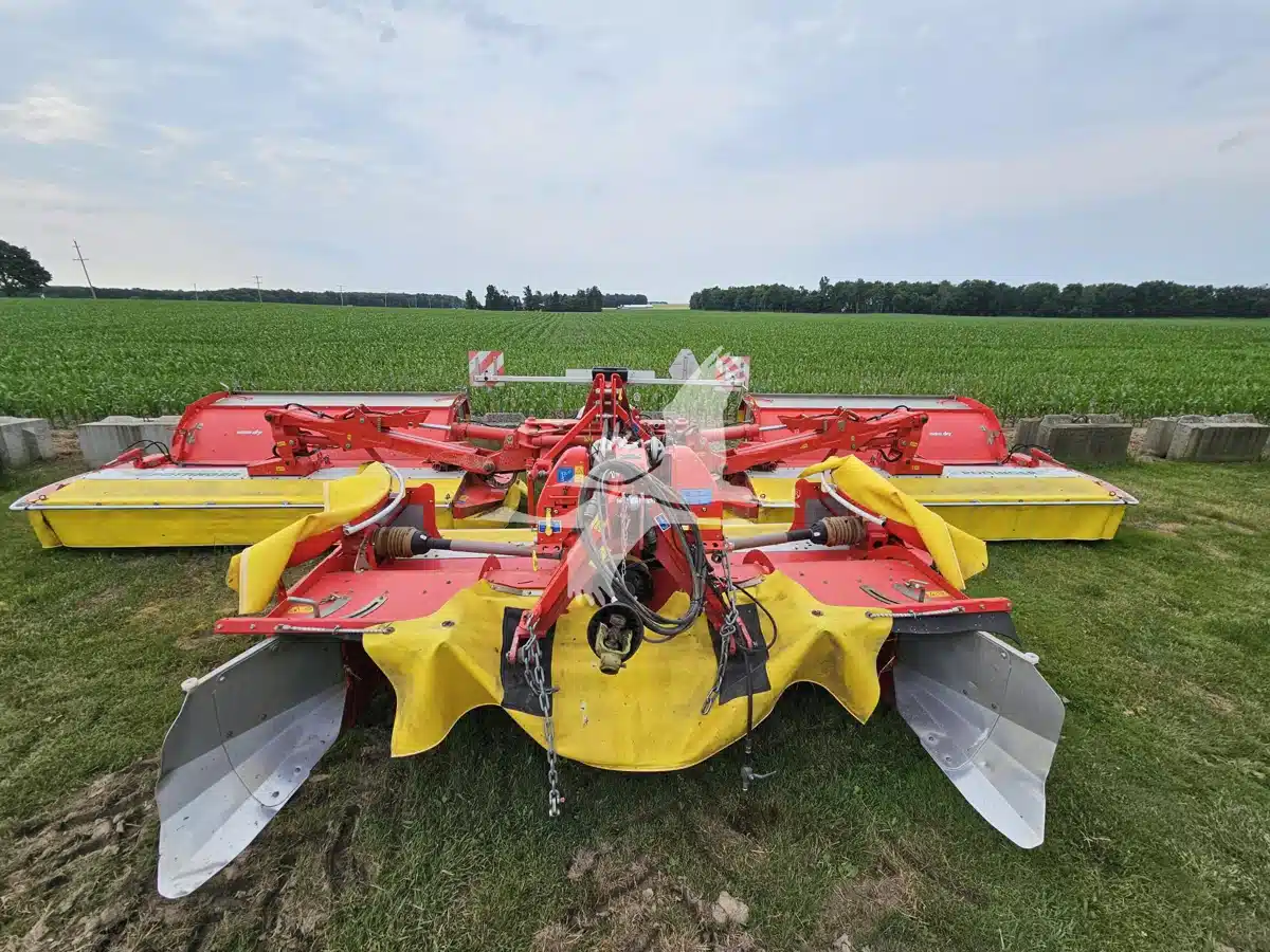 Used 2015 Pottinger NOVACAT V10ED Mower Conditioner