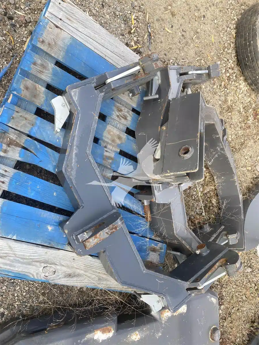 Used Unspecified CAT 3 QUICK Hitch