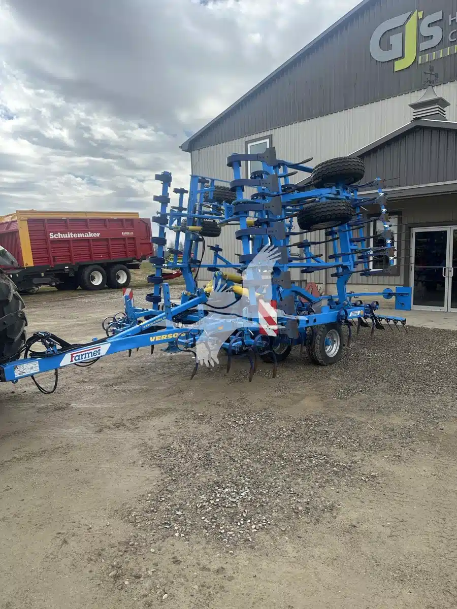 Photo de la Galerie 1 pour 2015 Farmet VERSO 6PS Cultivateur