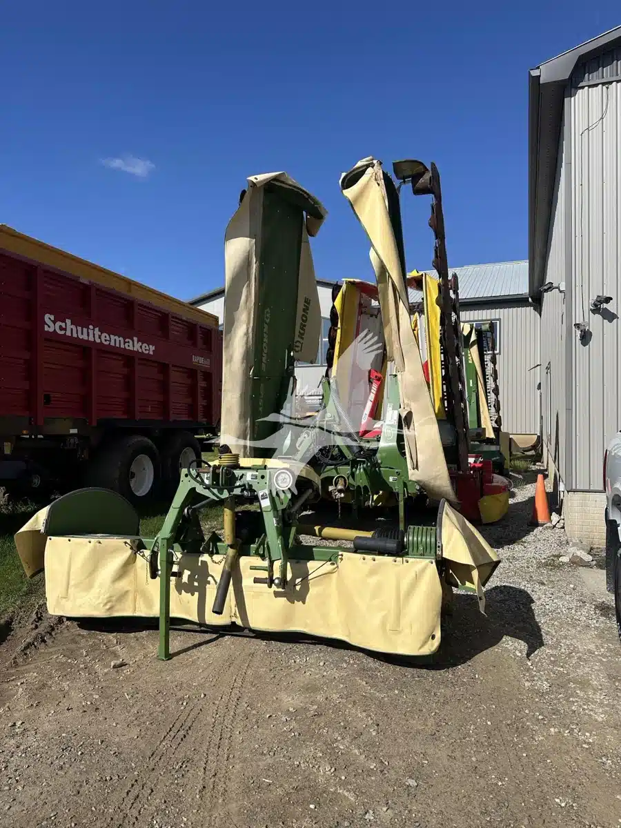 Photo de la Galerie 2 pour 2019 Krone ECF320M Faucheuse-conditionneuse à disques